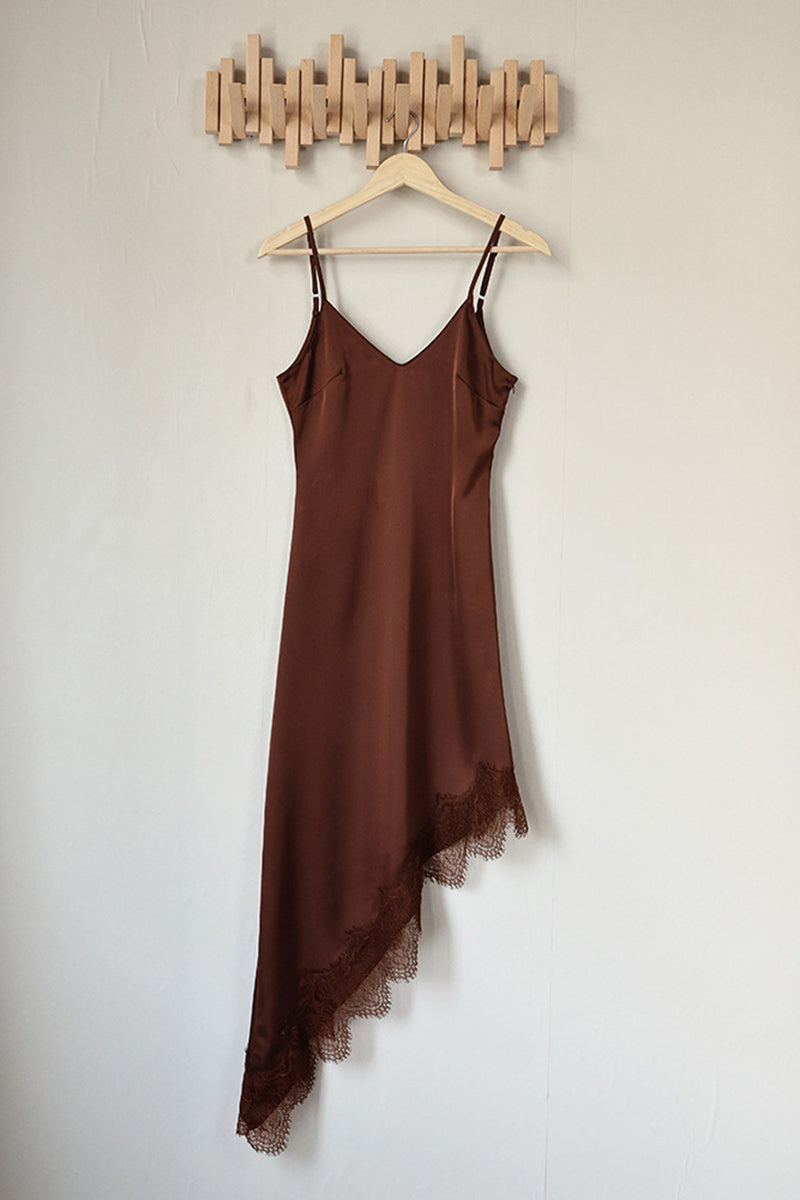 Asymmetrical Sleeveless Lace Trim Dress