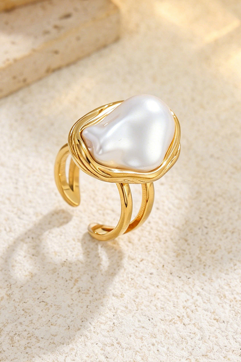 Abstract Geometry Ring