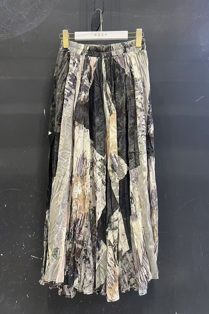 Artistic Print Maxi Skirt