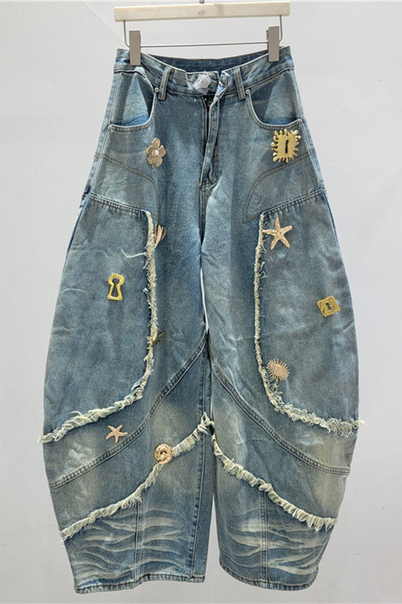 Barrel Jeans with Distressed Details