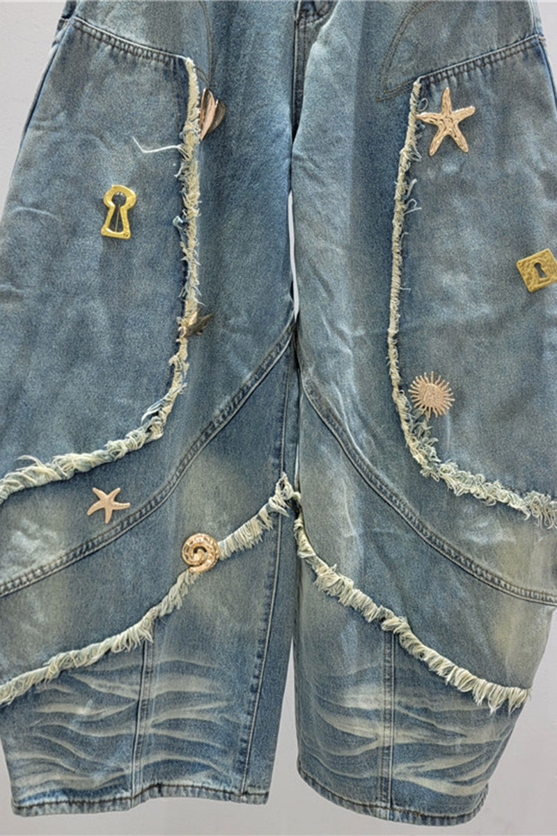 Barrel Jeans with Distressed Details