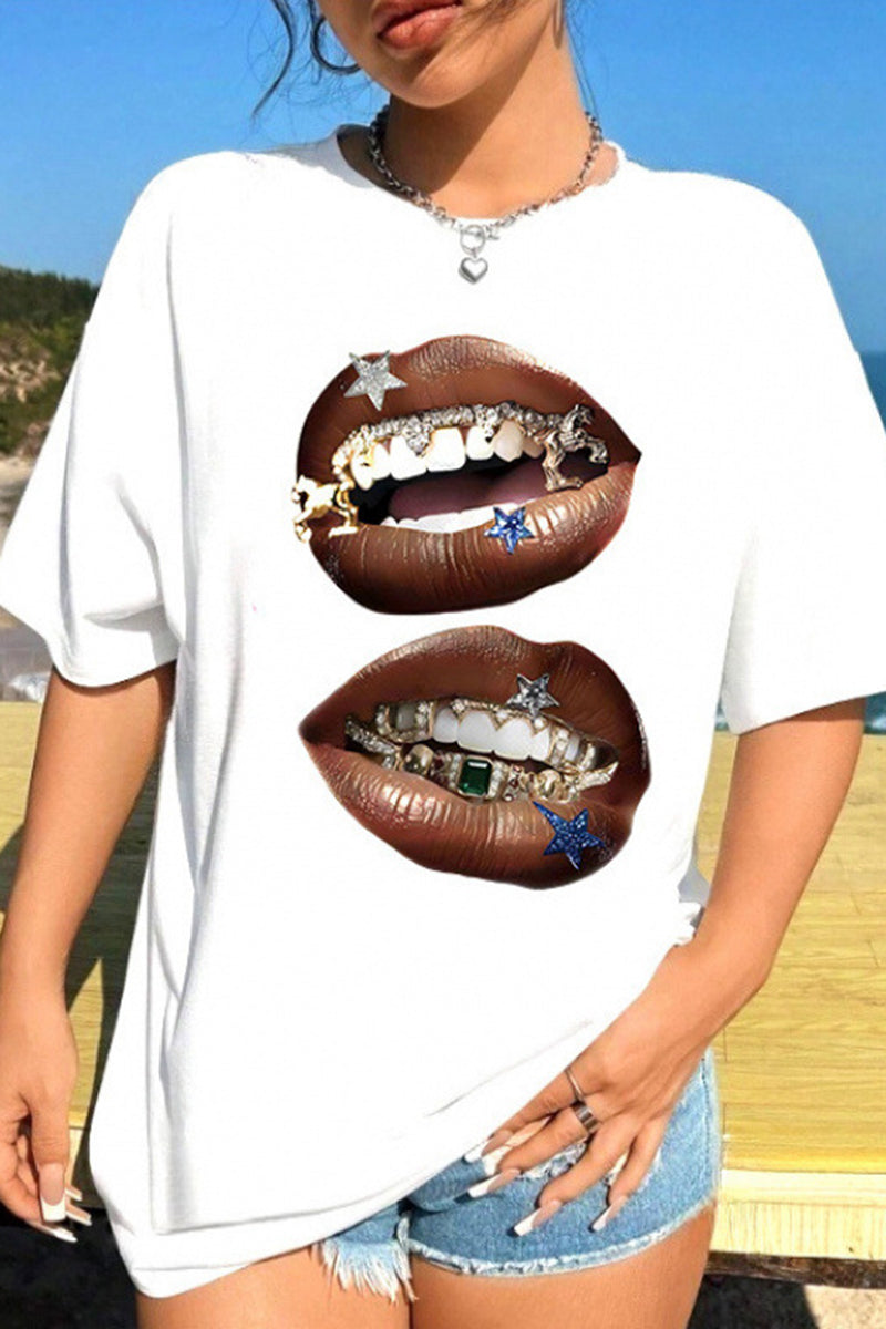 Bold Graphic Lip Print T-Shirt