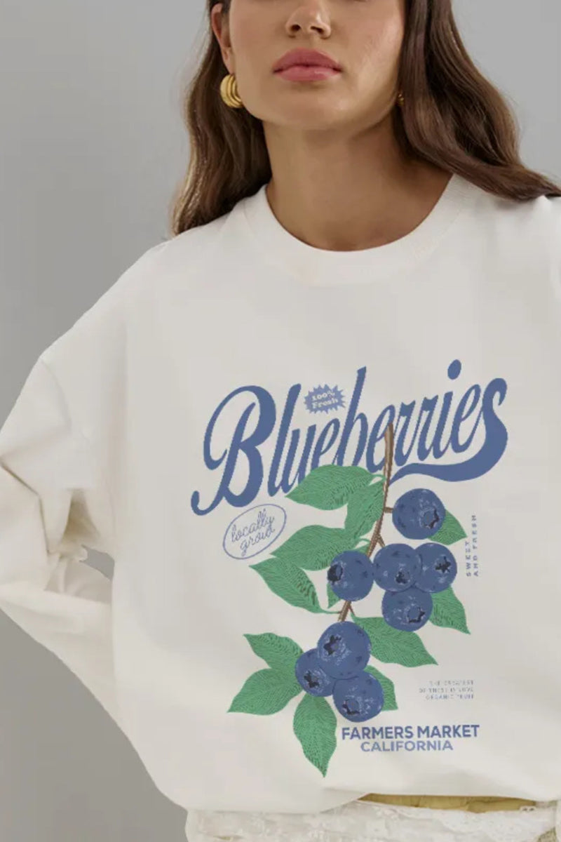 Blueberry Graphic Long Sleeve T-Shirt